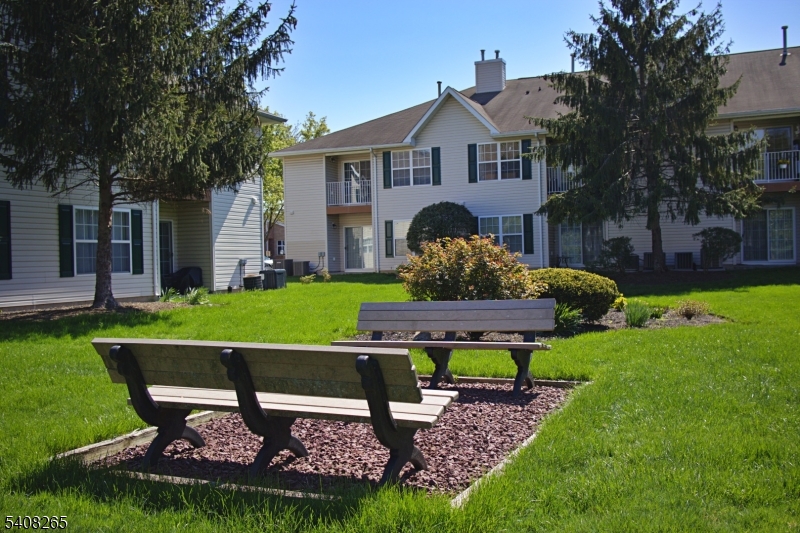 Chanda Arms - Residential