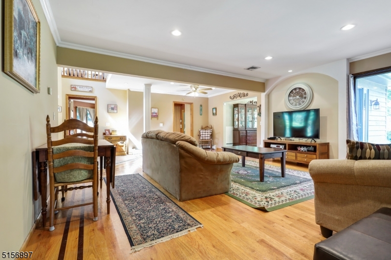 Oak Ridge - Residential