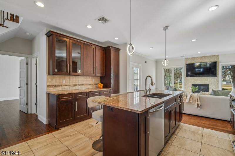 Warren Point - Residential