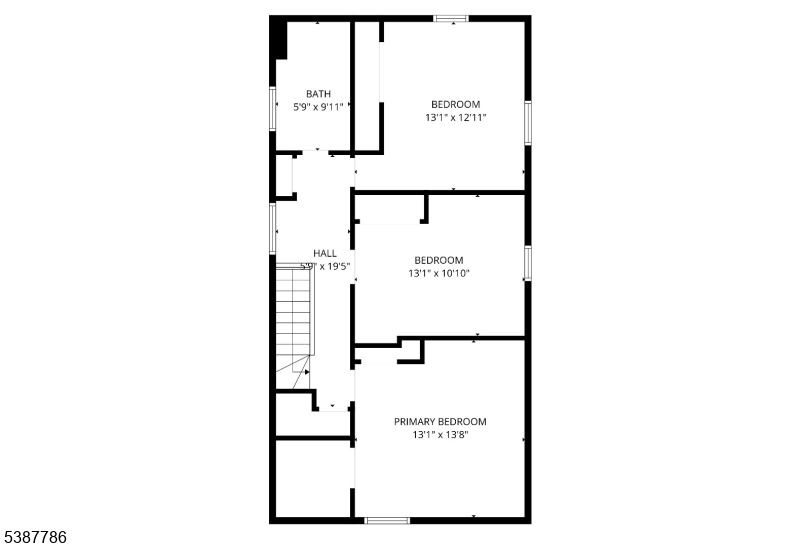 Main image without alt text