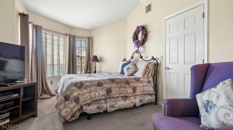Planters Pointe - Residential