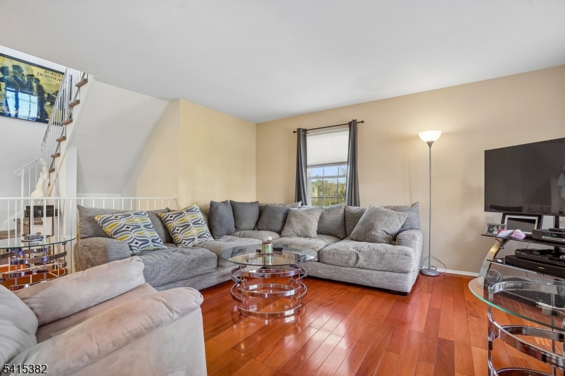 Renaissance - Residential