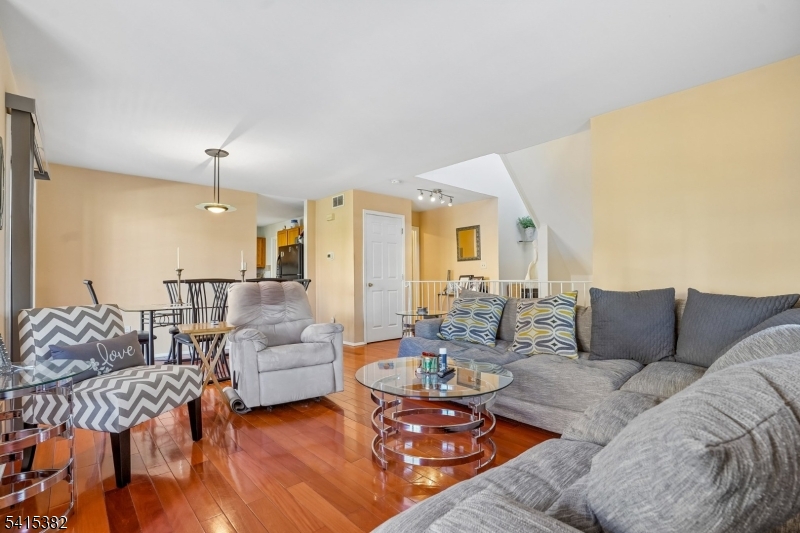 Renaissance - Residential