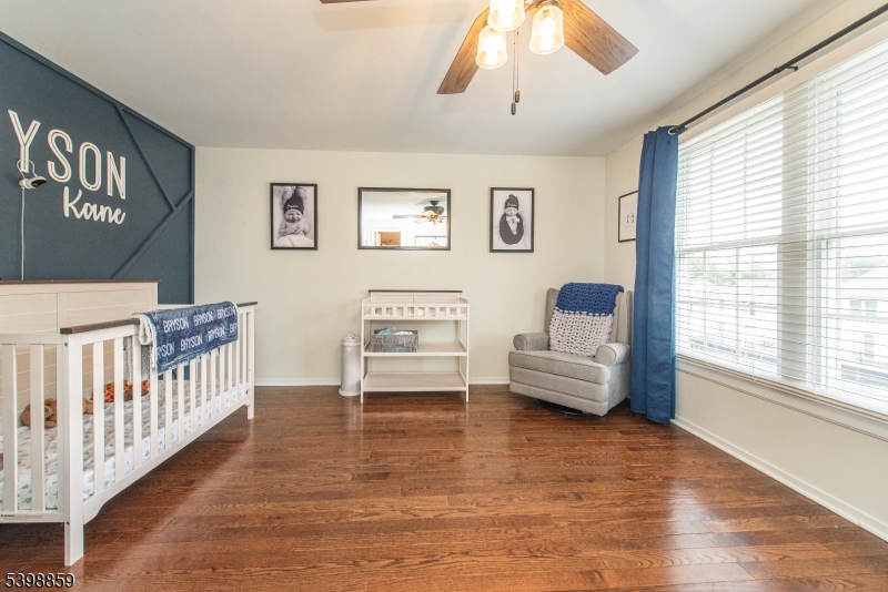 OXFORD CROSSING - Residential