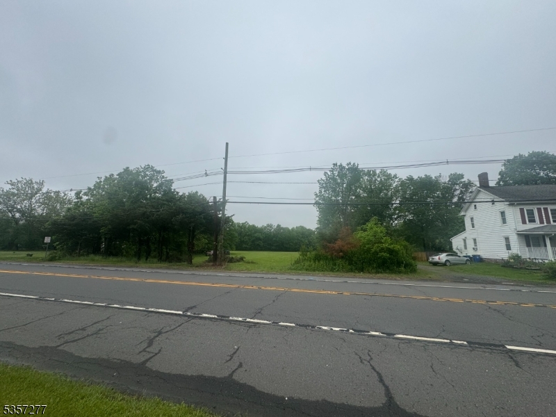 Heavily traveled state hwy - Land