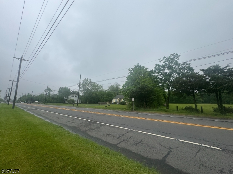 Heavily traveled state hwy - Land