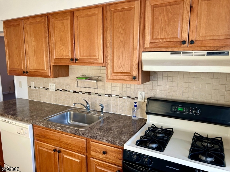 Colfax Manor - Residential Lease