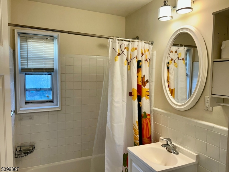 Colfax Manor - Residential Lease