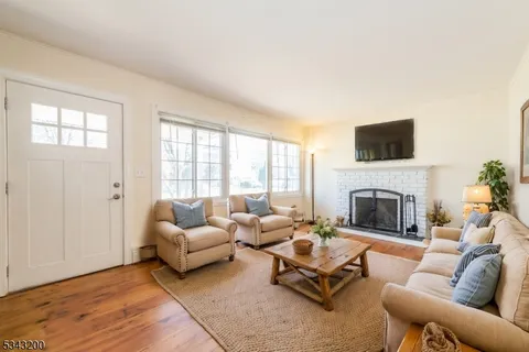 36 Spruce Rd, Pompton Lakes Boro, NJ 07442 - MLS#: 3950088
