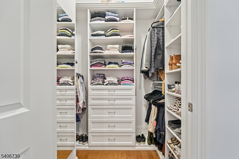 North Summit - Residential