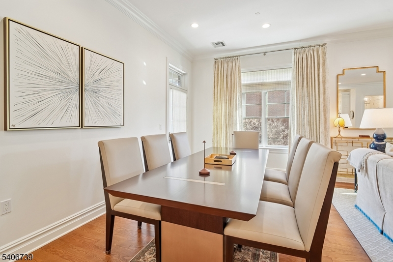 North Summit - Residential