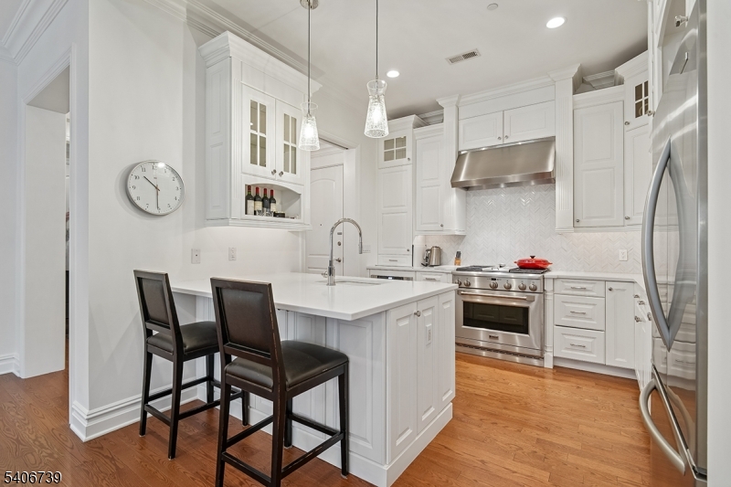 North Summit - Residential