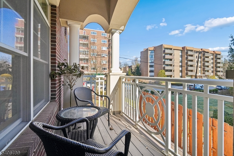 North Summit - Residential