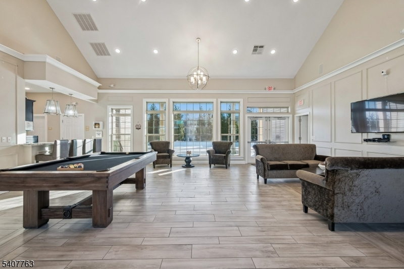 Kensington Square - Residential