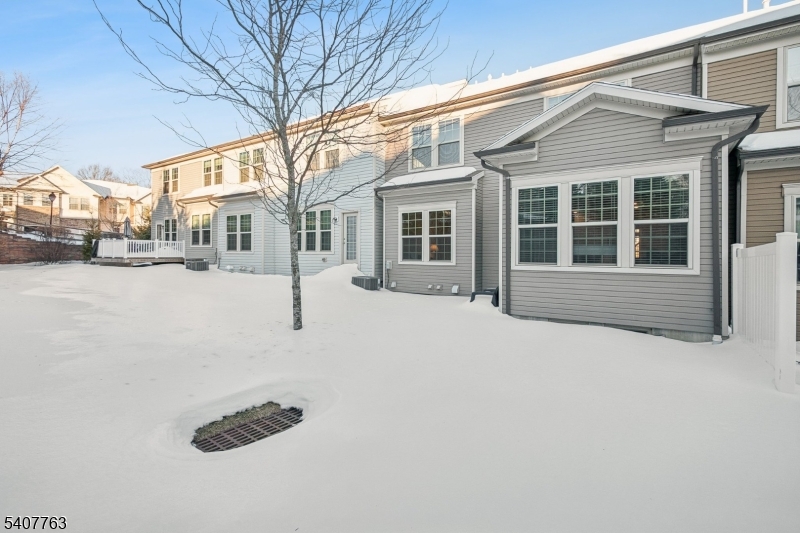 Kensington Square - Residential