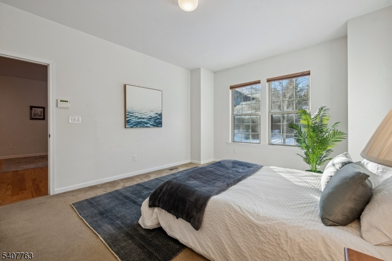 Kensington Square - Residential