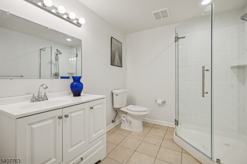 Kensington Square - Residential