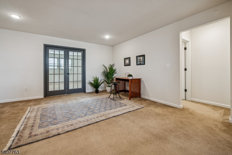 Kensington Square - Residential