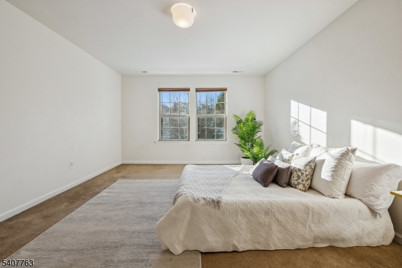 Kensington Square - Residential