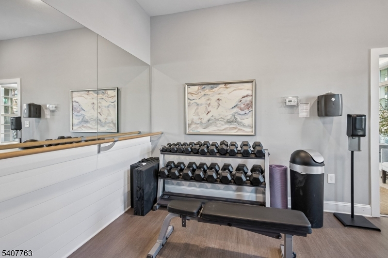 Kensington Square - Residential