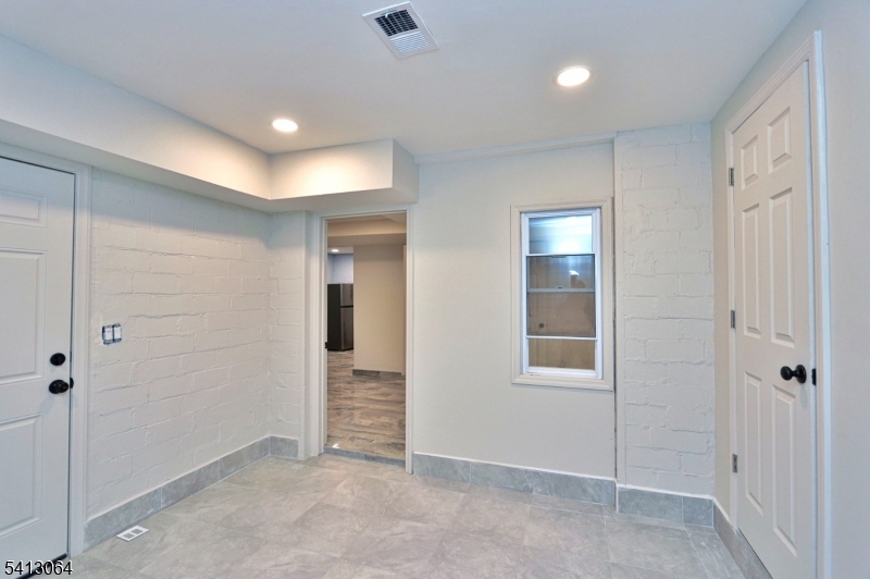 Nolans Point - Residential Lease