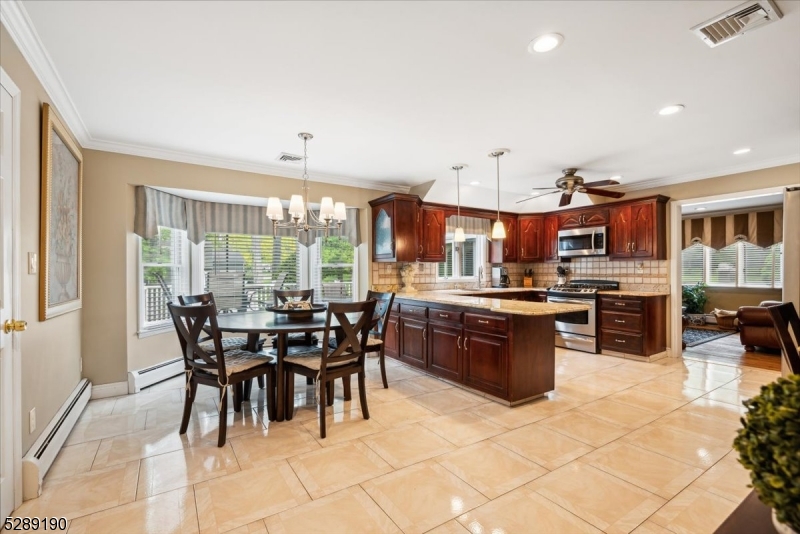 Back Oak Estates - Residential