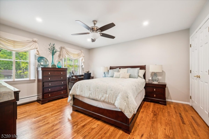 Back Oak Estates - Residential