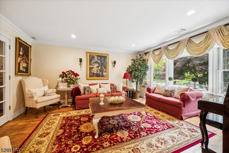 Back Oak Estates - Residential