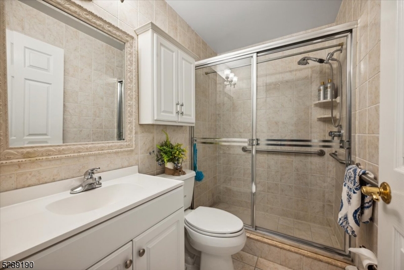 Back Oak Estates - Residential