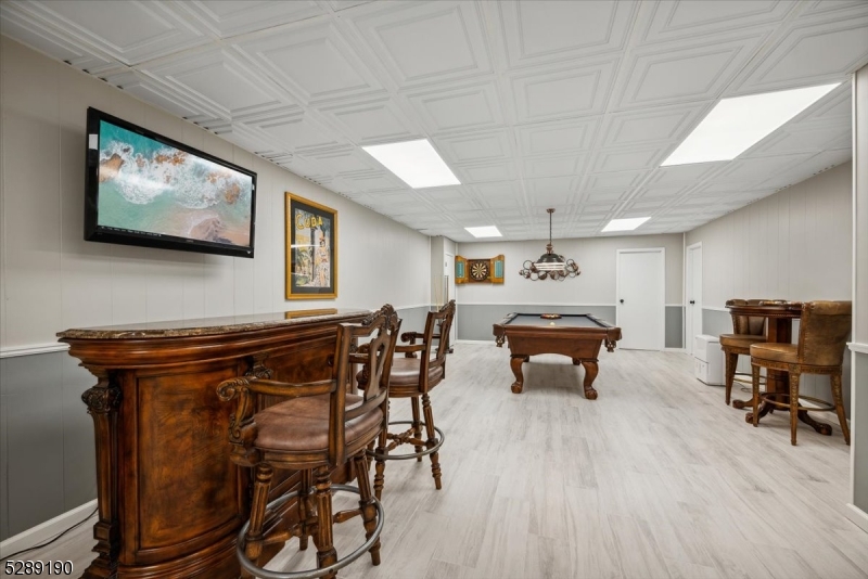 Back Oak Estates - Residential