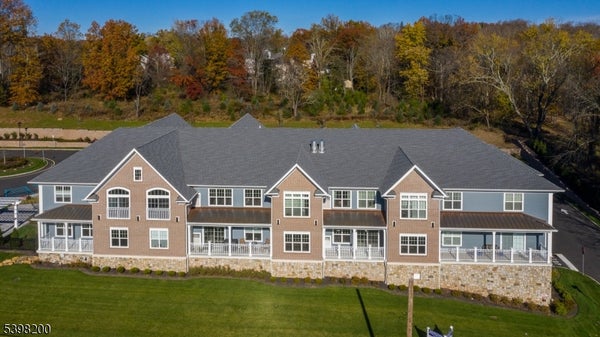 2435 LAMINGTON RD # 18, BEDMINSTER, NJ 07921 - Image d8dc1b06ddc6ee593f5186463cbcf8b2/3324285968