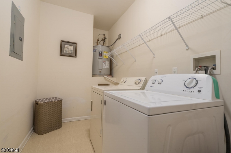 Photo 8 of 25 of 7014 Brookfield Glen Dr 14 condo