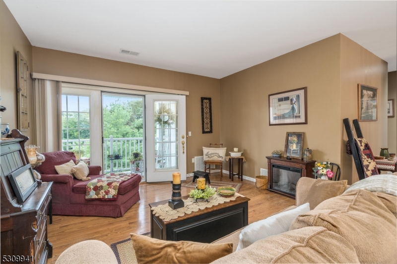Photo 5 of 25 of 7014 Brookfield Glen Dr 14 condo
