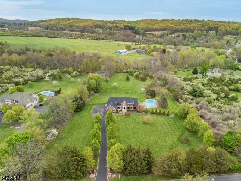 Roxiticus Valley/ Far Hills - Residential