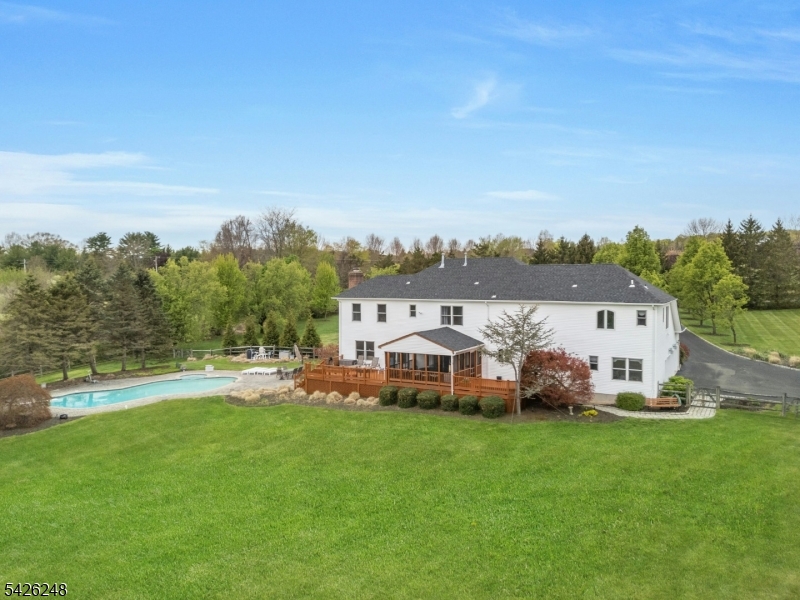 Roxiticus Valley/ Far Hills - Residential