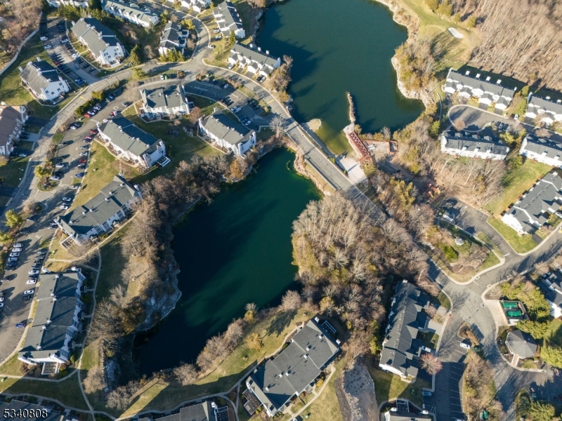 Heritage Lakes - Residential Lease