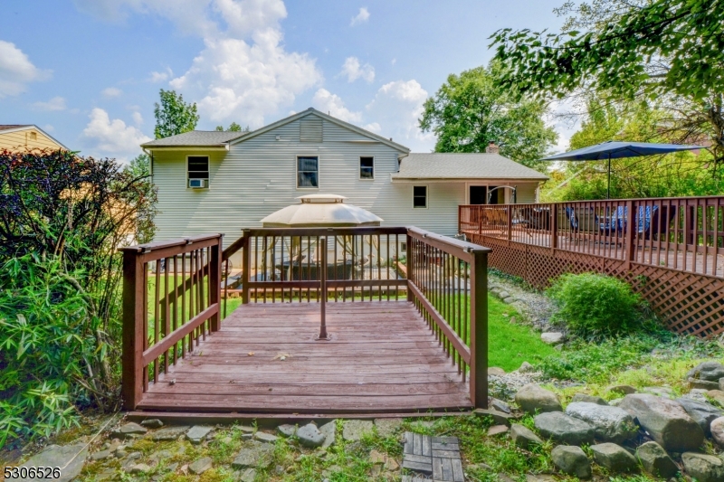 Pleasantdale - Residential