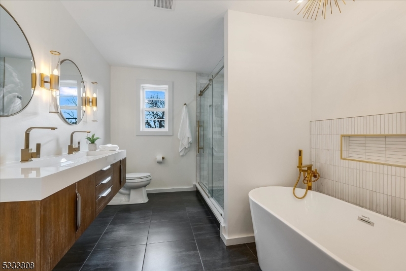 Yantacaw - Residential