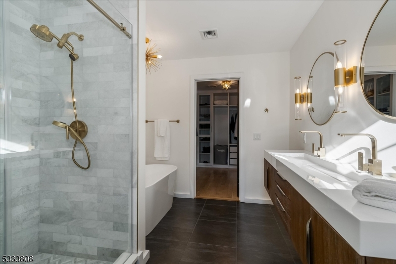 Yantacaw - Residential