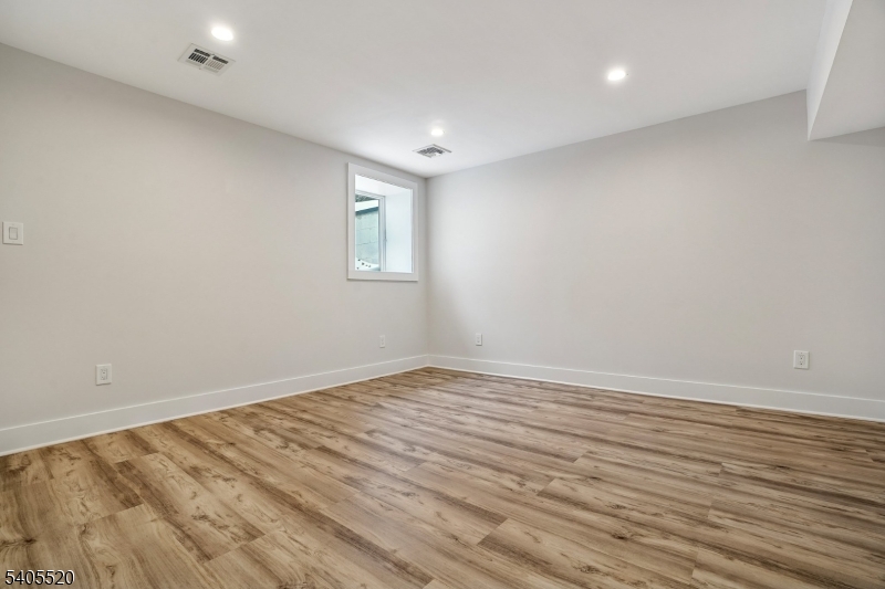 WYOMING - Residential