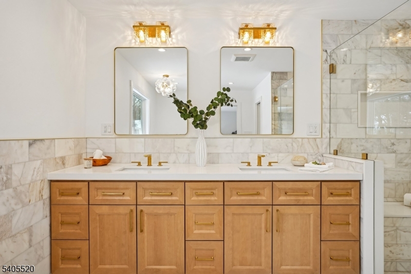 WYOMING - Residential