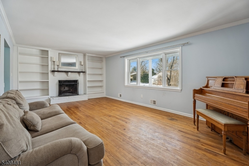 Salt Brook - Residential