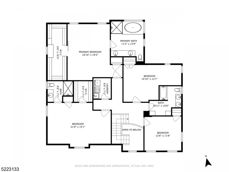 Main image without alt text