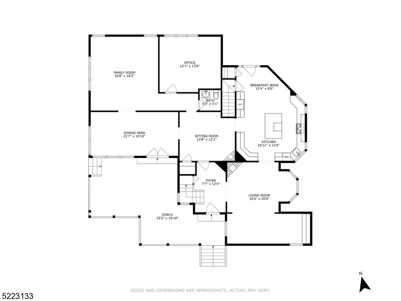 Main image without alt text