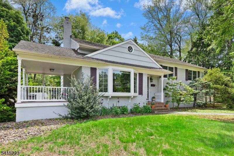 Country Club Estates - Residential