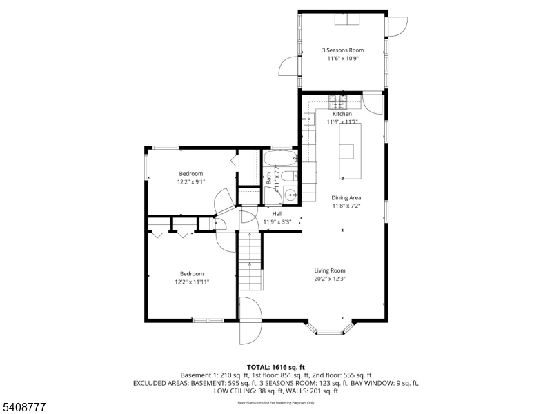 Main image without alt text