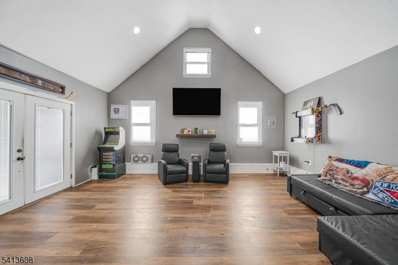 Pine Brook - Residential