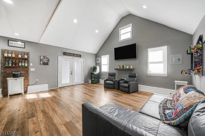 Pine Brook - Residential