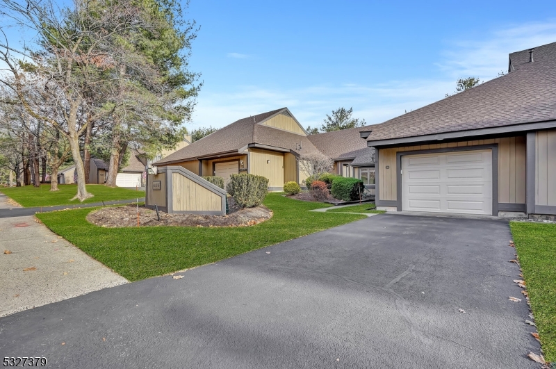 Spring Meadows - Residential