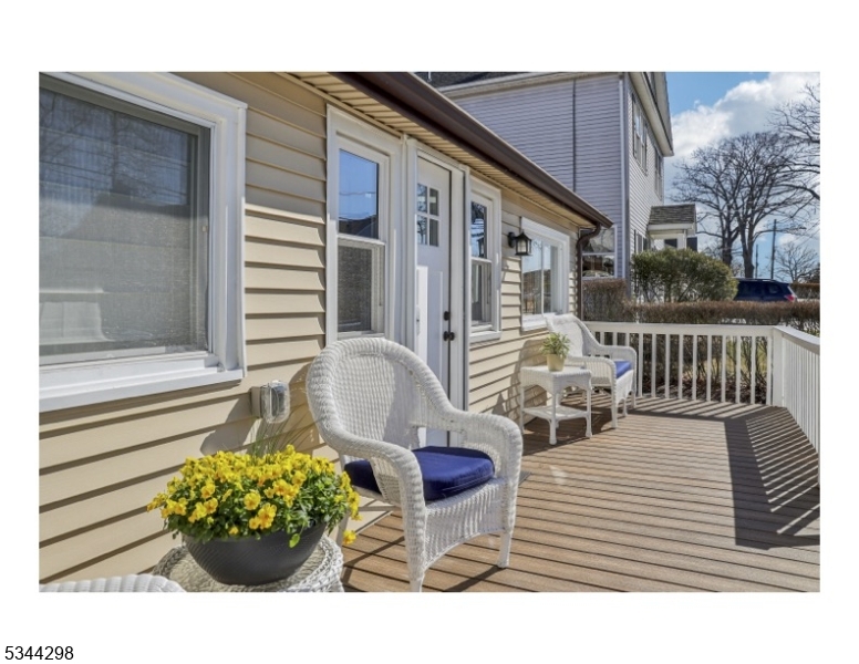 Mount Arlington Boro, New Jersey 07856, United States, 2 Bedrooms Bedrooms, ,1 BathroomBathrooms,Residential,Active,93201